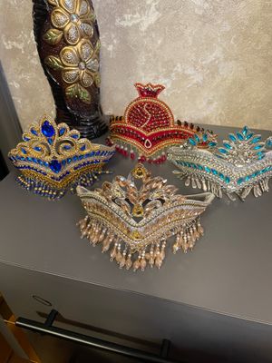Taqinchoqlar sotiladi qo’l mehnati