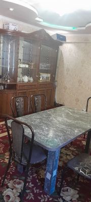 1 Стол и 6 стулчик. Новый.