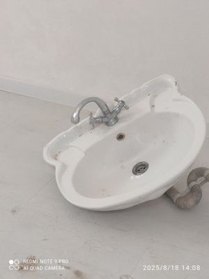Раковина б/у рабочая