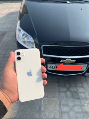 iPhone 11 64 GB.