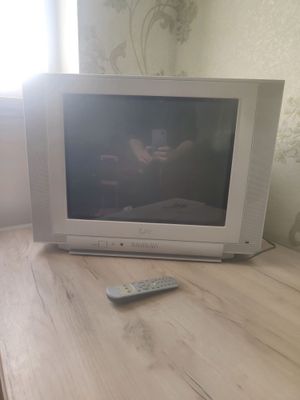 телевизор LG
