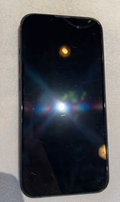 iphone 13 uzi ideal 1 qul ishlatilgna