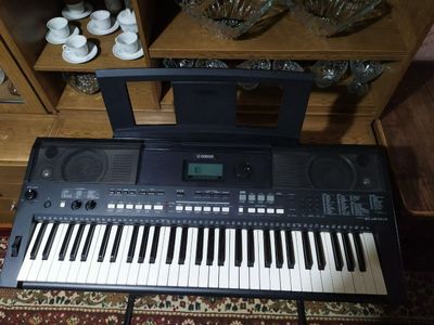 Синтезатор YAMAHA PSR-E 433