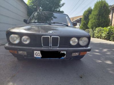 BMW 528i Срочно продаётся хорошем состояни