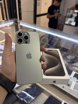 iPhone 15 Pro Max 256 gb natural 100%