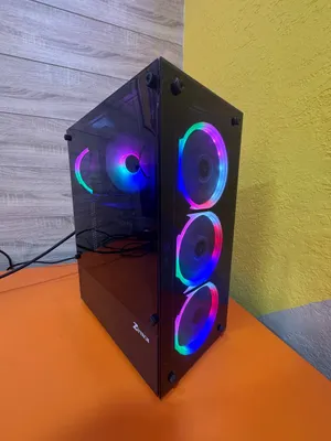 Продается кейс и монитор