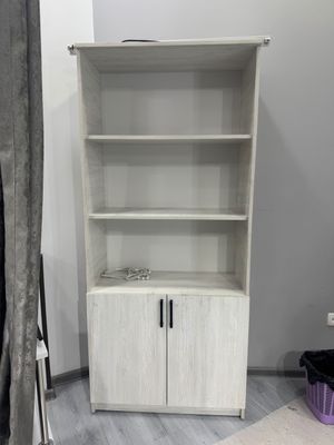 Продается шкаф с полками