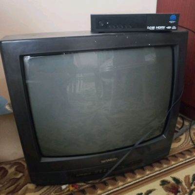 sharp telvizr tuneri bn