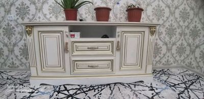 комод