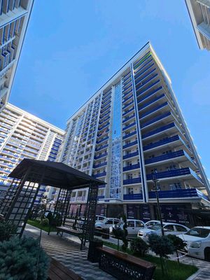 Продам 2х ком. Юнусабад ( новостройка )