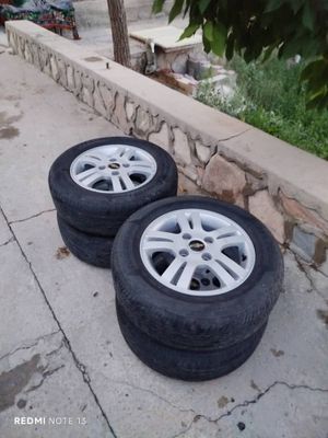 Продам диска с резиной.