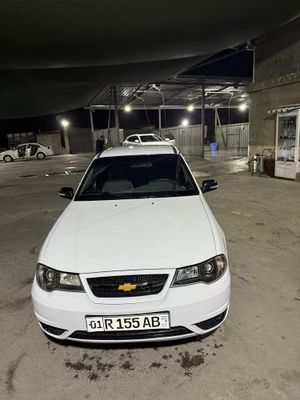 Nexia 2 1,6 srochna sotiladi
