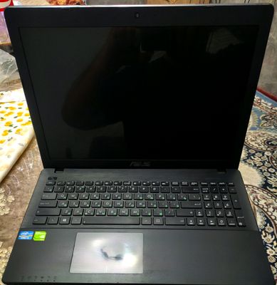 ASUS ноутбук