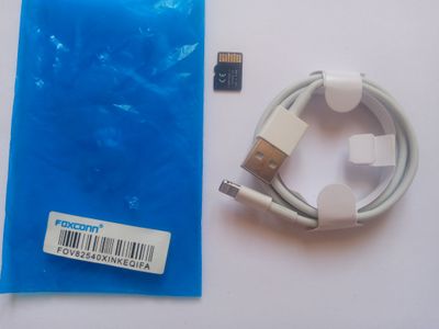 Naushnik va Ayfonga zaryatchik +1gb
