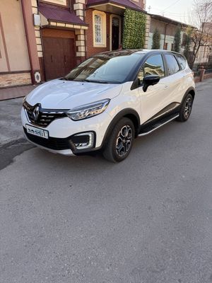 Продаётся RENAULT KAPTUR автомат каробка 2021 гв