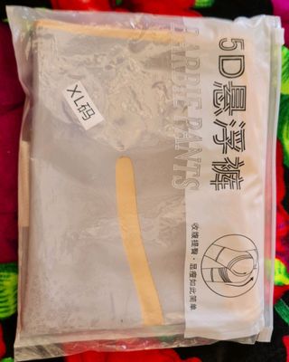 янги коринди йукатадигон шорты 90.000 сум