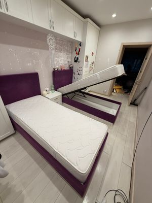 Продаются две кровати 216 х 92 см в отл. состоянии