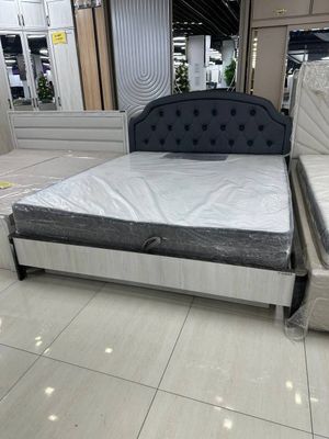 Кровать двухспальная