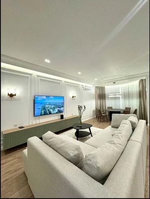 3-комнатная квартира, Юнусабадский район, Ц6, 132 м², Новый ремонт