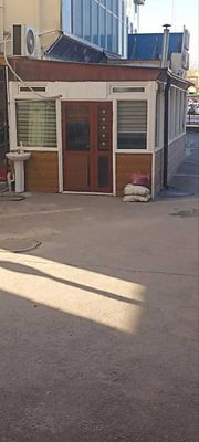 Кафе быстрого питание у дороги, метро рядом 31 кв.м