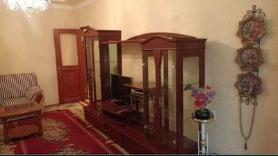 Мирзо-Улугбек Tumanida xonadon ijaraga beriladi
