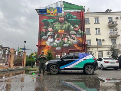 Tracker 2 premier 2023 chevrolet bunaqa rangli moshina juda kam