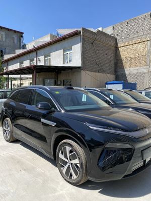 Byd Tang L 2025
