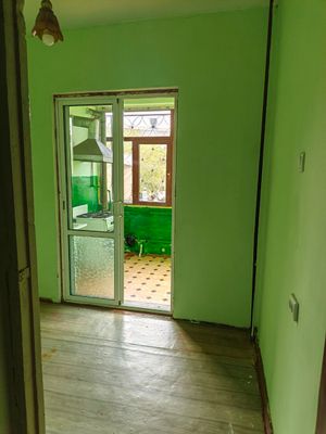 3 комнатная квартира на 1-этаже