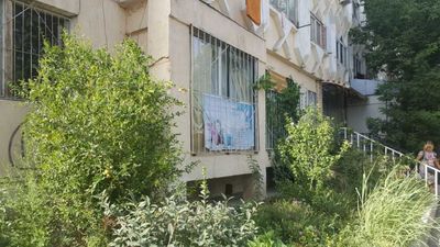Продаётся нежилое помещение на 1-ом этаже 9-этажного дома в ТТЗ-4