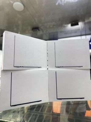 Macbook Air M4 16/256 13 inc