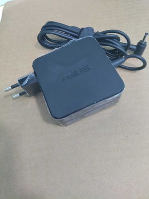 продам зарядное устройство 65вт оригинал ASUS
