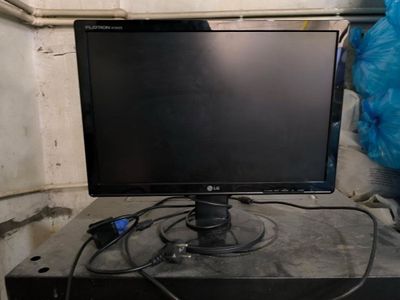 Монитор Lg Flatron 19