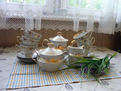 Продается шикарный сервиз