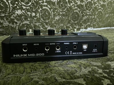 Nux-200 pedal srochna sotiladi