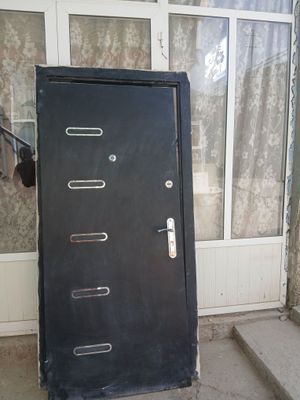 Двер .дар квартира.