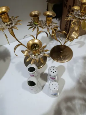 Подсвечники золотистые