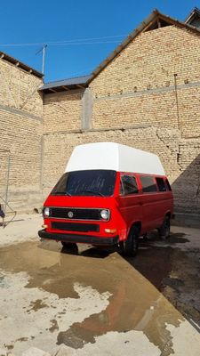 Food truck uchun sotiladi, faqat butka sifatida matorlari yo'q