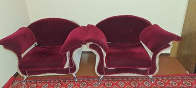 kreslo holati yaxshi narxi 600 ming