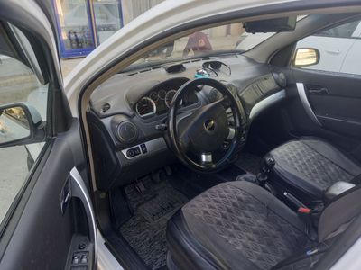 CHevrolet nexia 3