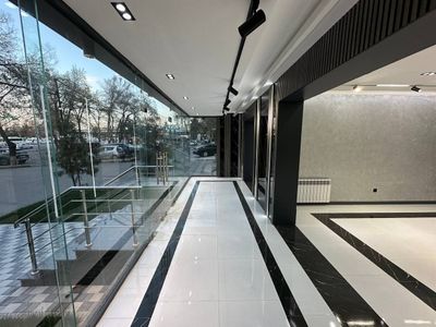 Готовый офис в аренду. Юнусабадский р-н. Ор-р: Универсам. Пл: 85 м²