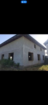 Nazarkeb tarozini oldida dachni zonada uy sotiladi 6 sot + 2 sot