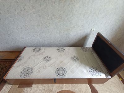 Продаю кровать бу