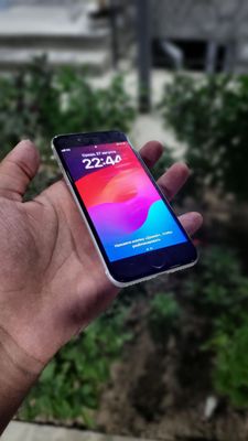 iPhone SE 2 Gen 2020