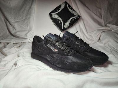 Кроссовки Reebok classic кора рангда б/у