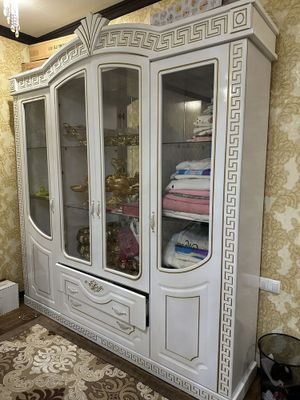 Servant shkaf mebel