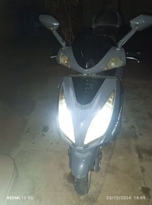 Skutr riyal moto