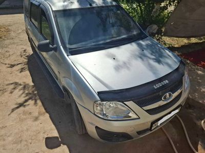LADA LARGUS 1.6 Renoult