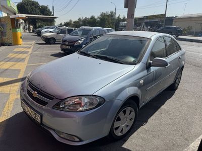 Chevrolet gentra 2016