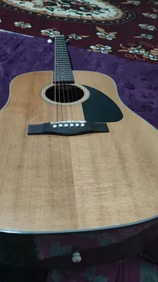 Gitara acoustic sotiladi