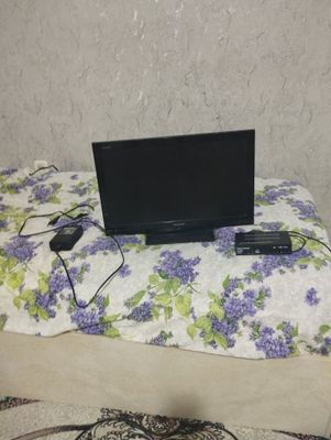 Sharp telivizor.